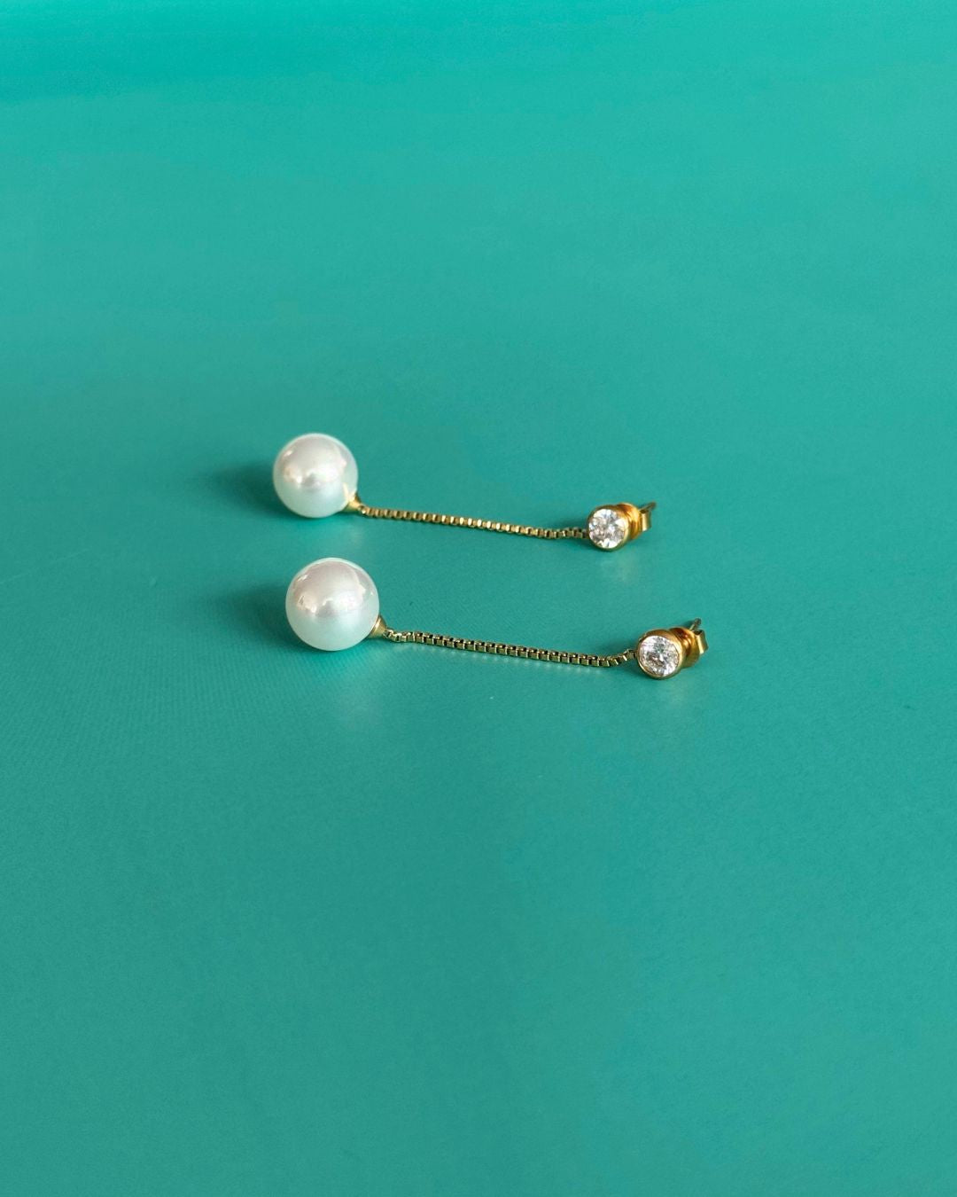 Pearls After Dark