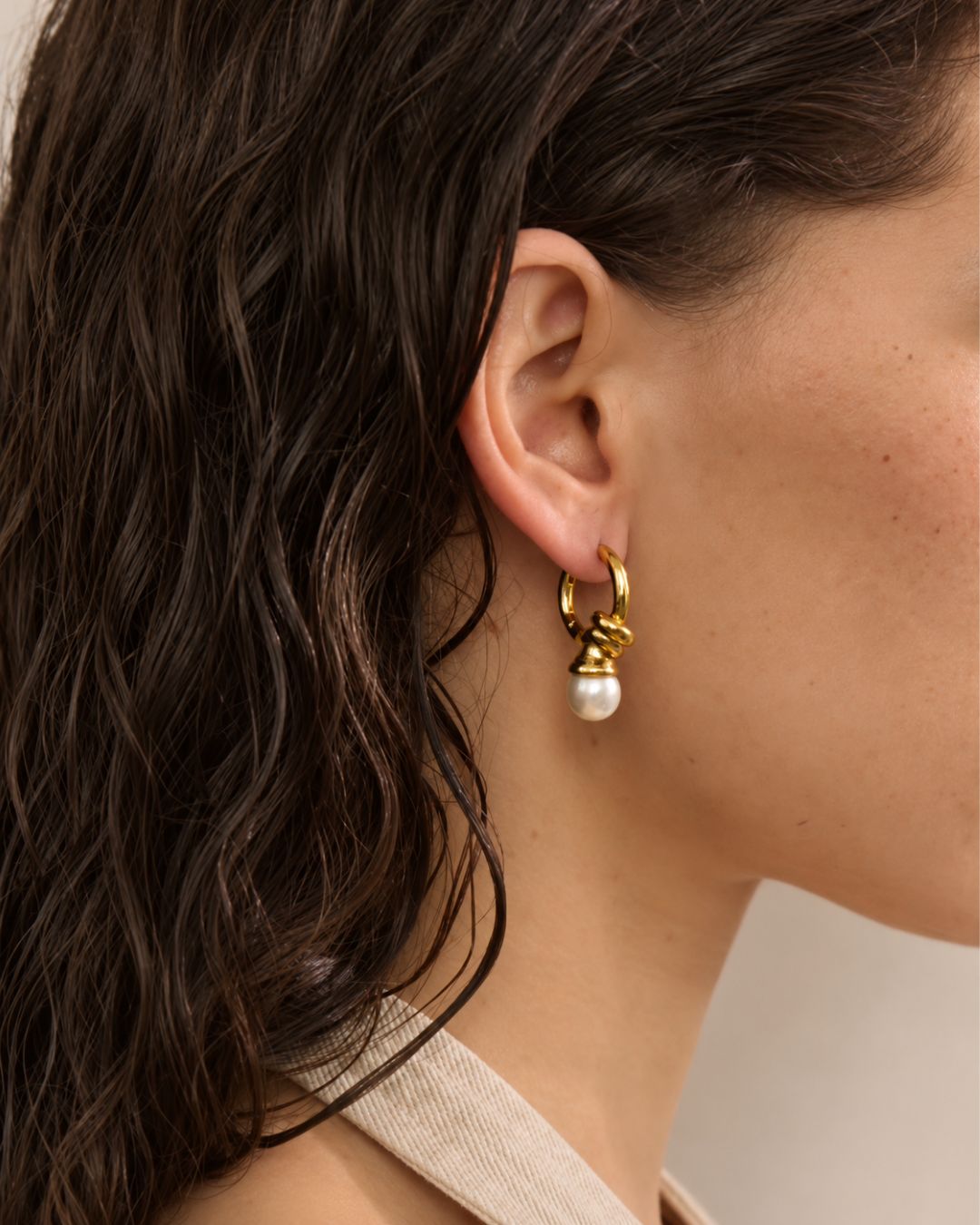 The Pearl Current | Pearl 18ct PVD Gold-Plated Twisted Hoop Earrings