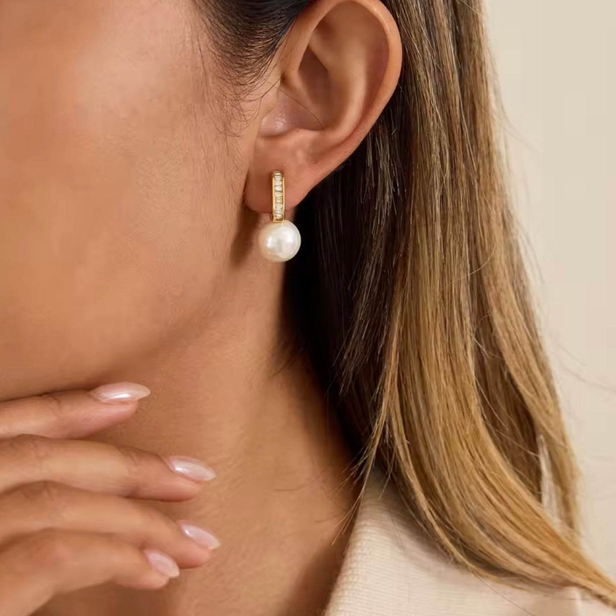 Alva Pearl Zircon Studs