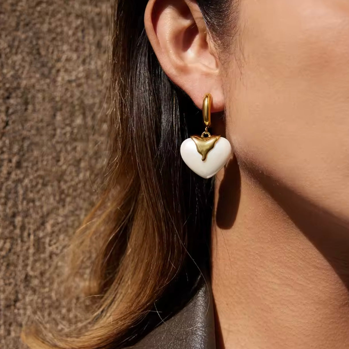 Blanc Amore Heart Earrings