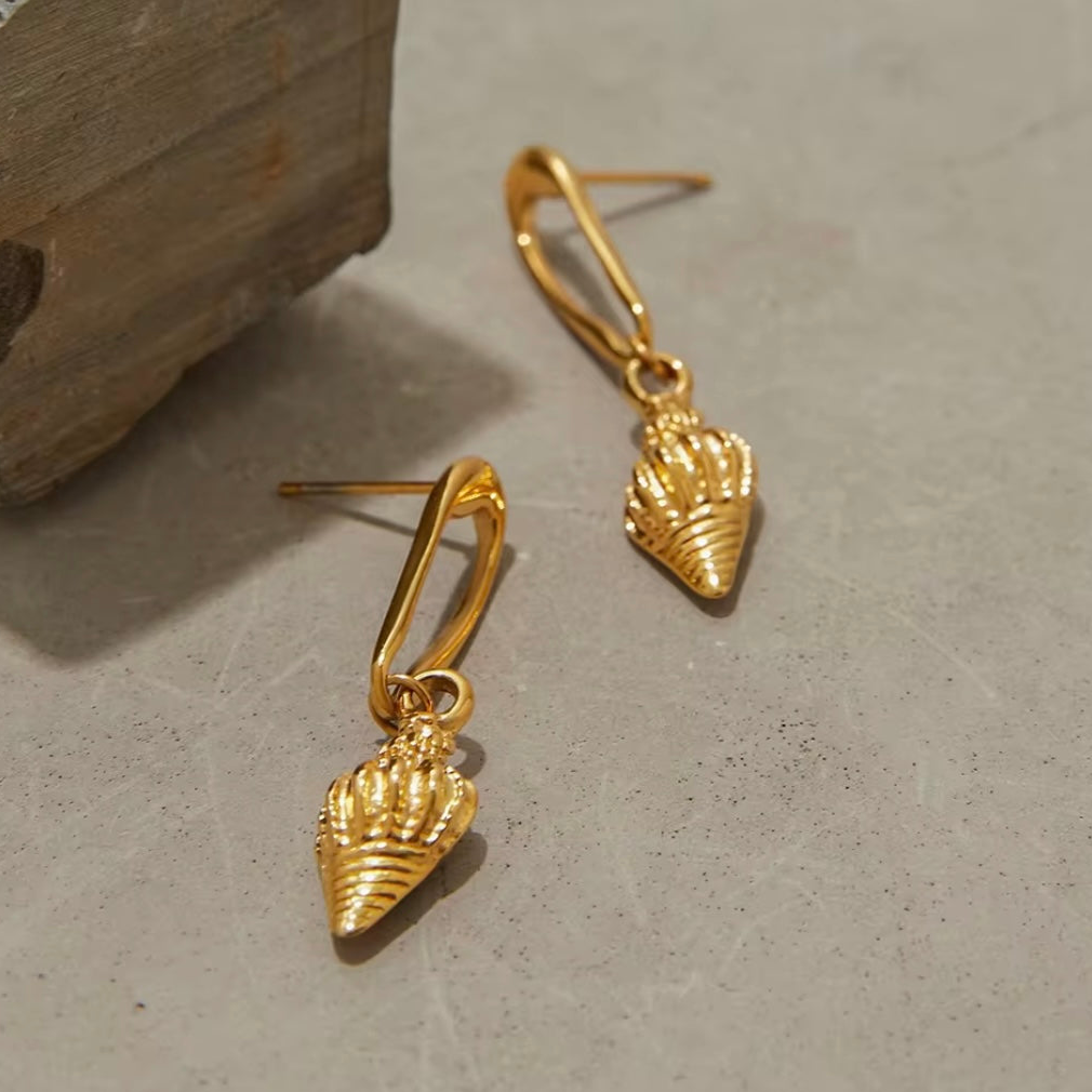 Conch earrings