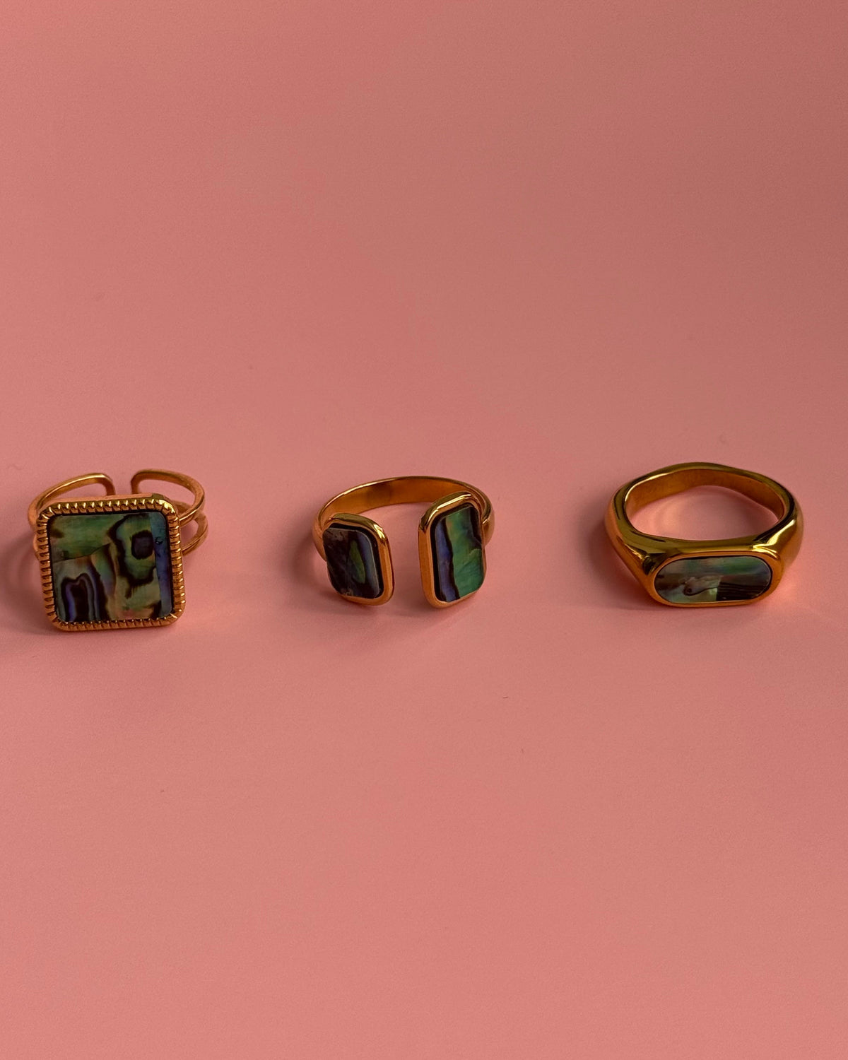 Dahlia Ring