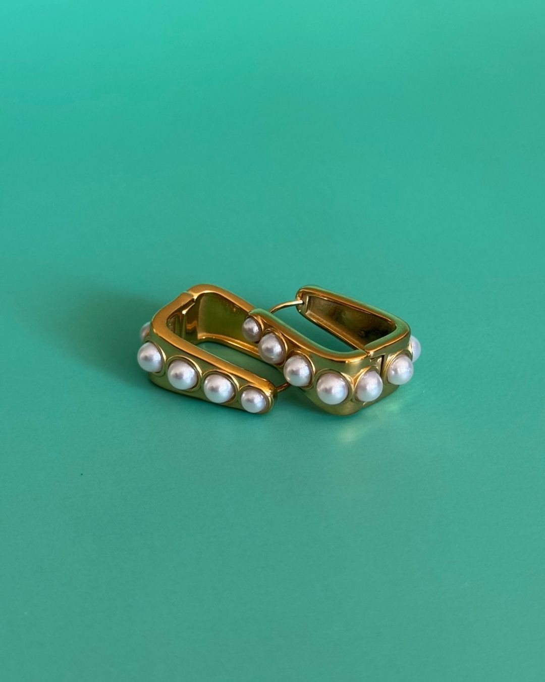 Kept in Pearl | Pearl 18ct PVD Gold-Plated Hoop Earrings