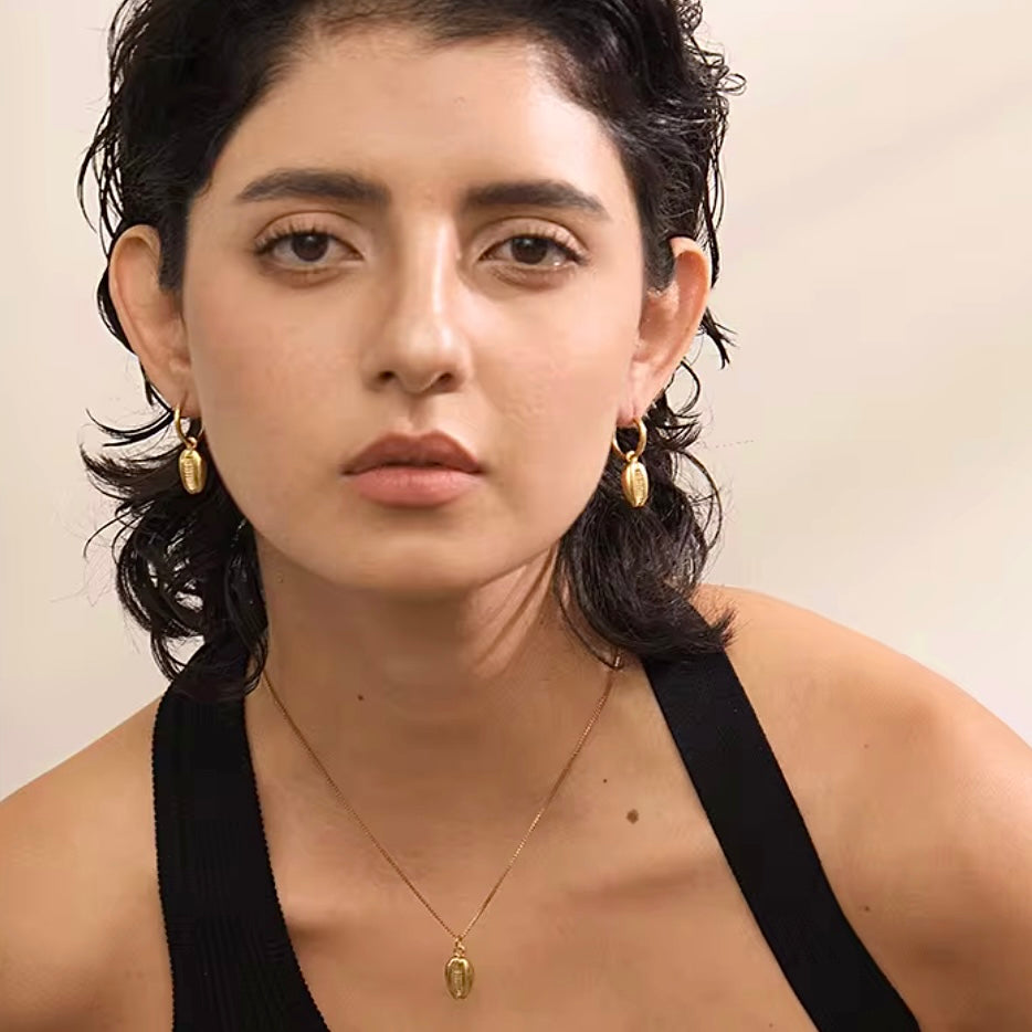 Maris Gold Necklace Set