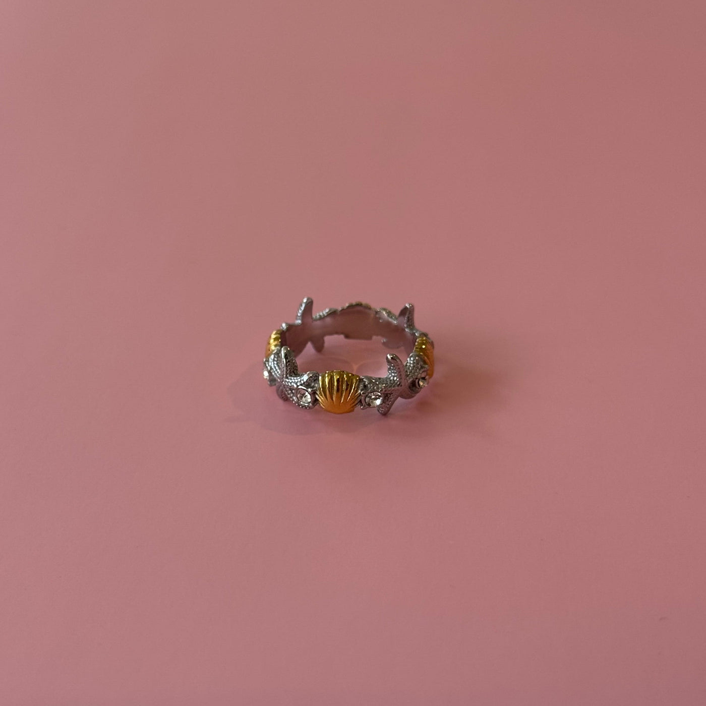 Mehrāb Ring