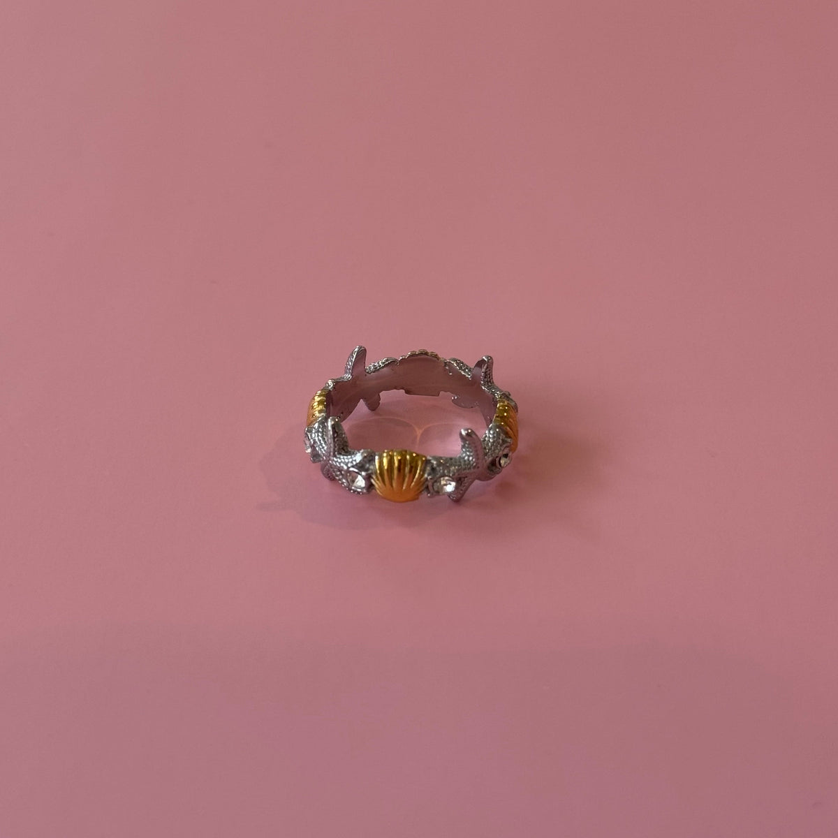 Mehrāb Ring