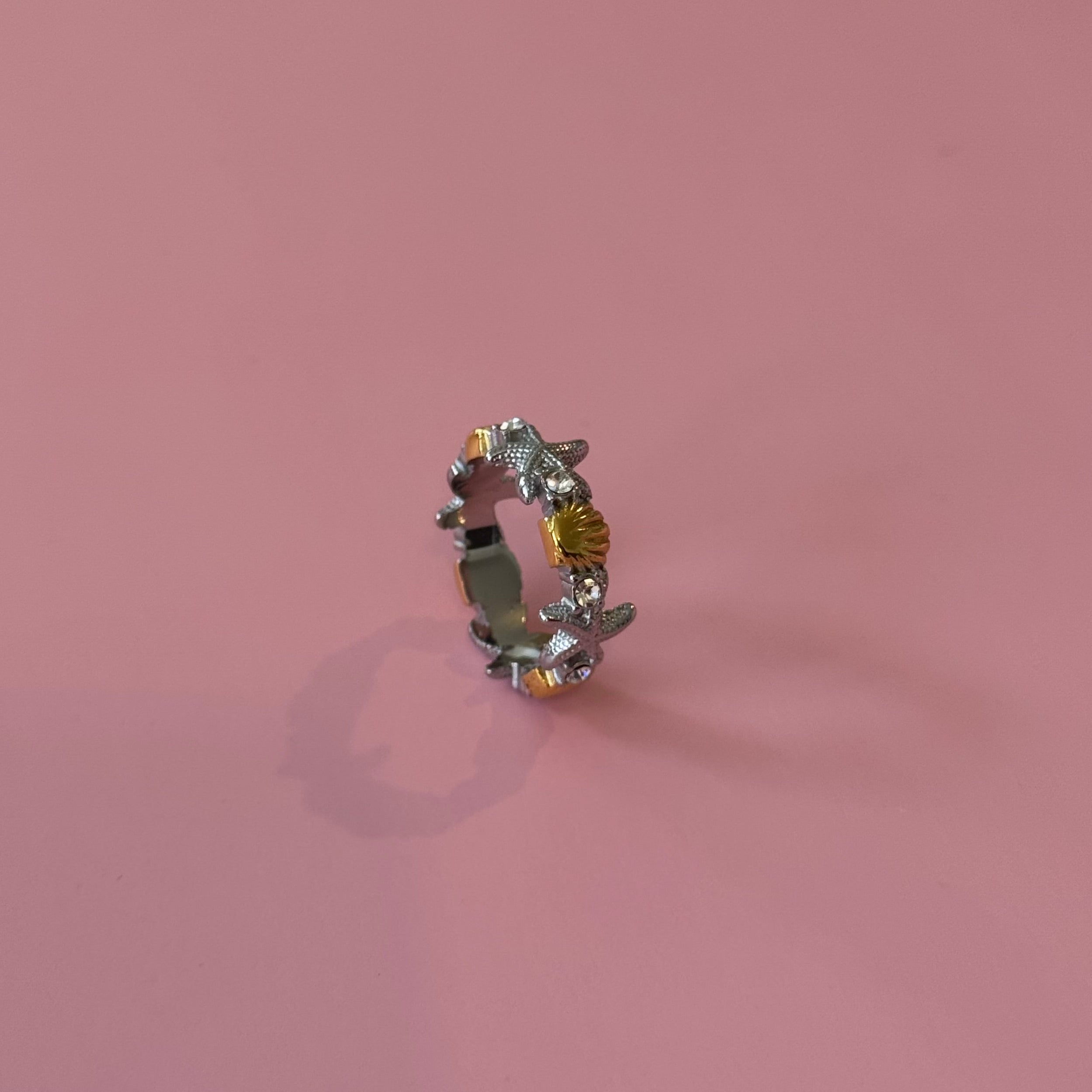 Mehrāb Ring