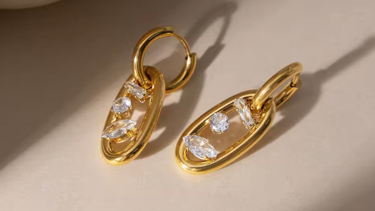Madame Zircon Earrings