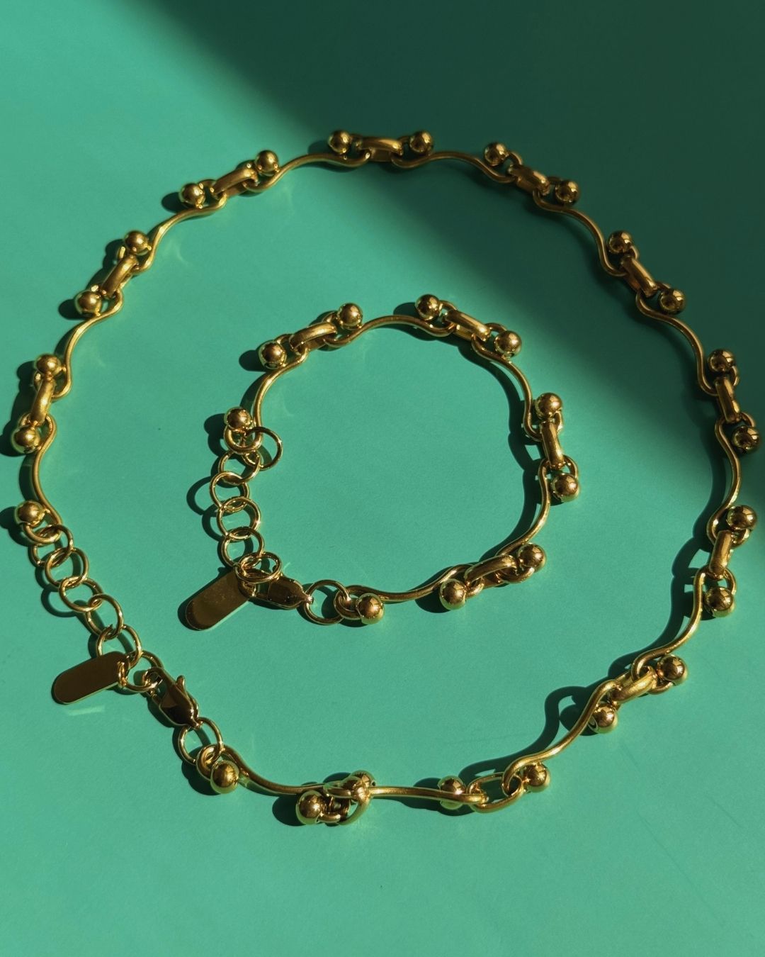 The Goldwave Set | 18ct PVD Gold-Plated Necklace & Bracelet Set