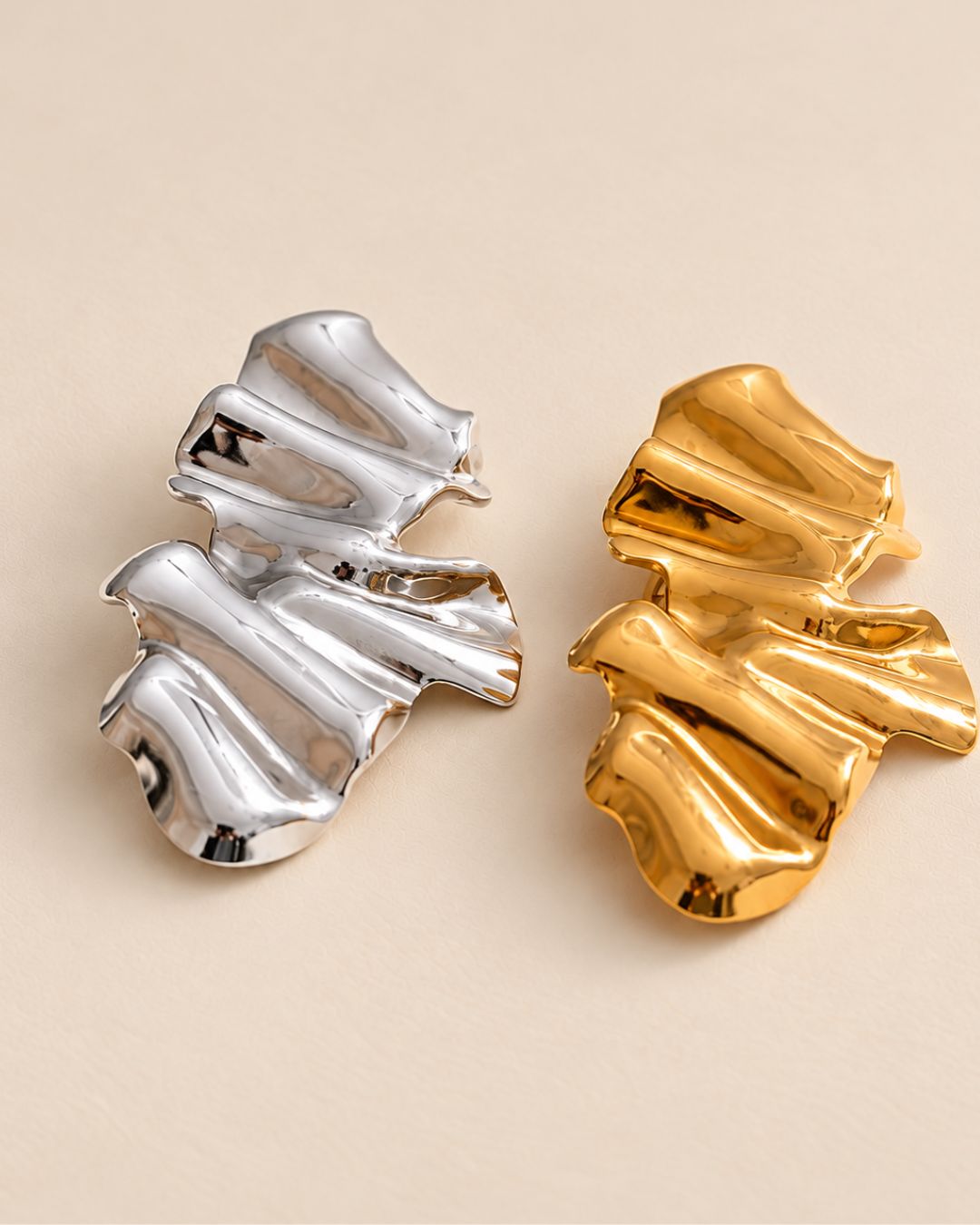 The Folded Line | 18ct PVD Gold-Plated Abstract Brooch